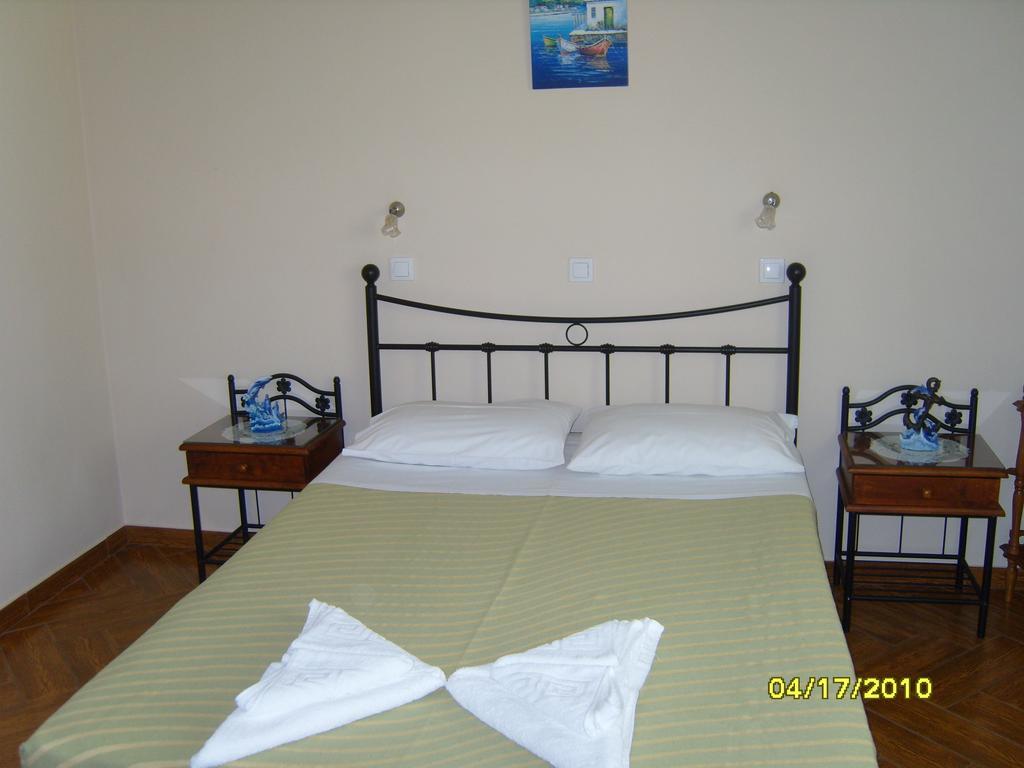 Elisabeth Villas Kerveli Room photo
